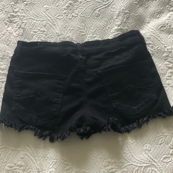 Mudd Black Denim Fix Stretch Shorties - Picture 2 of 3